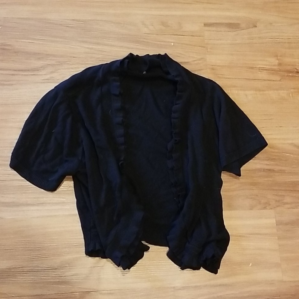 Short sleeve cardigan